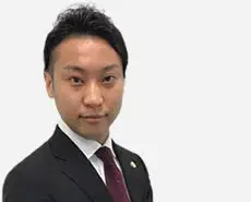 代表弁護士 藤井啓太（ふじいけいた）